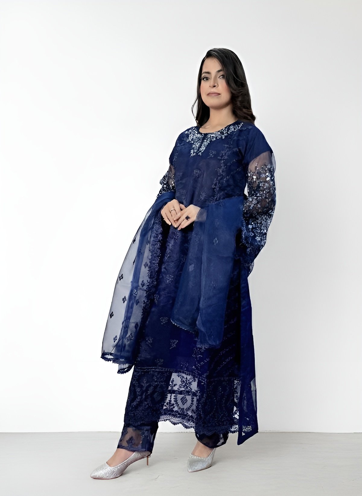 BLUE DRESS WHITE EMBROIDERY - Image 2